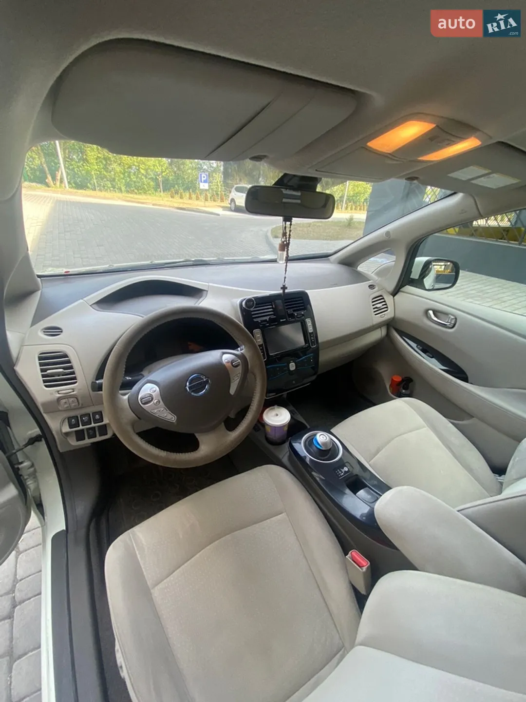 2011 Nissan Leaf - мініатюра 30