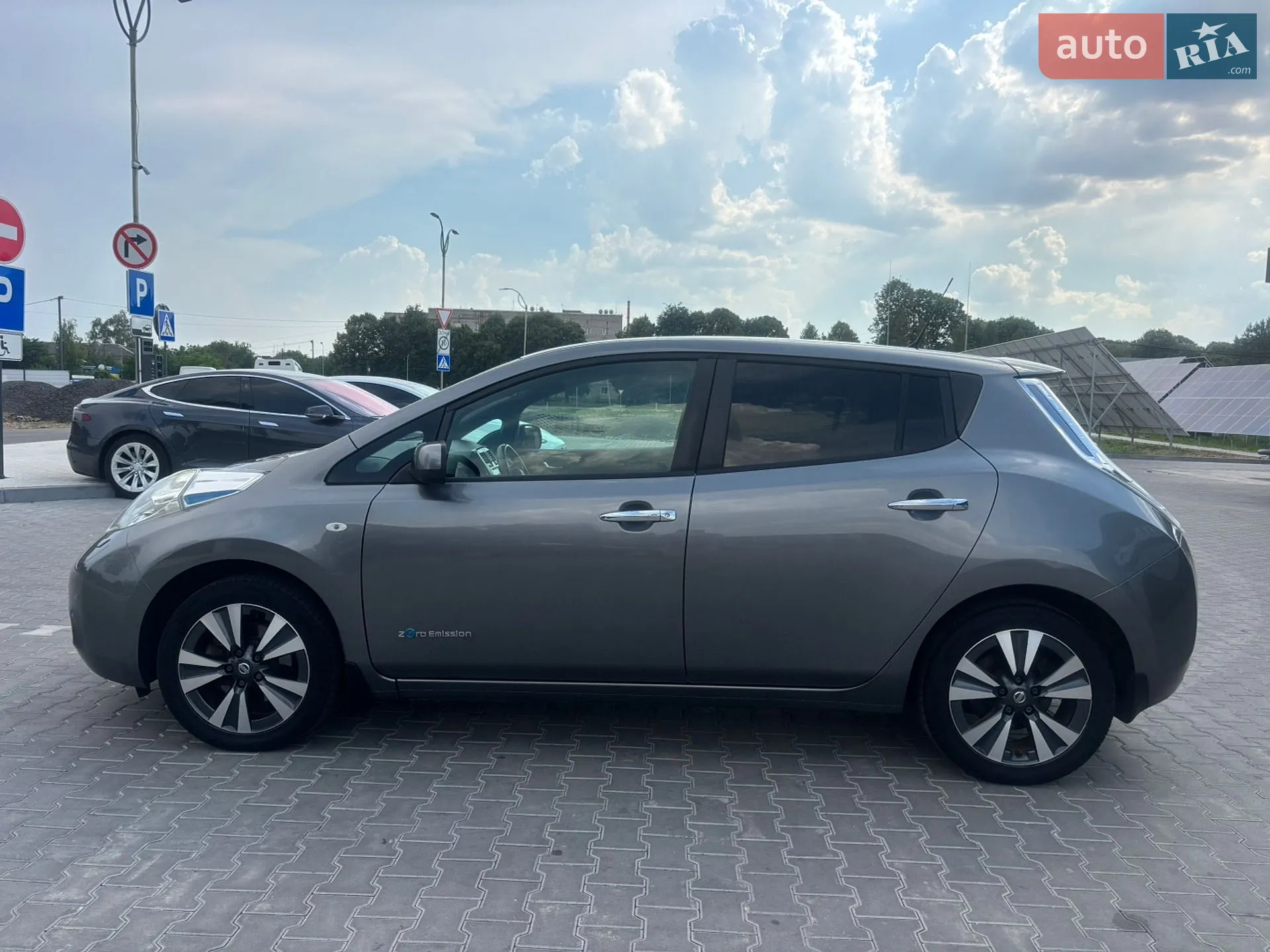 2017 Nissan Leaf - мініатюра 5