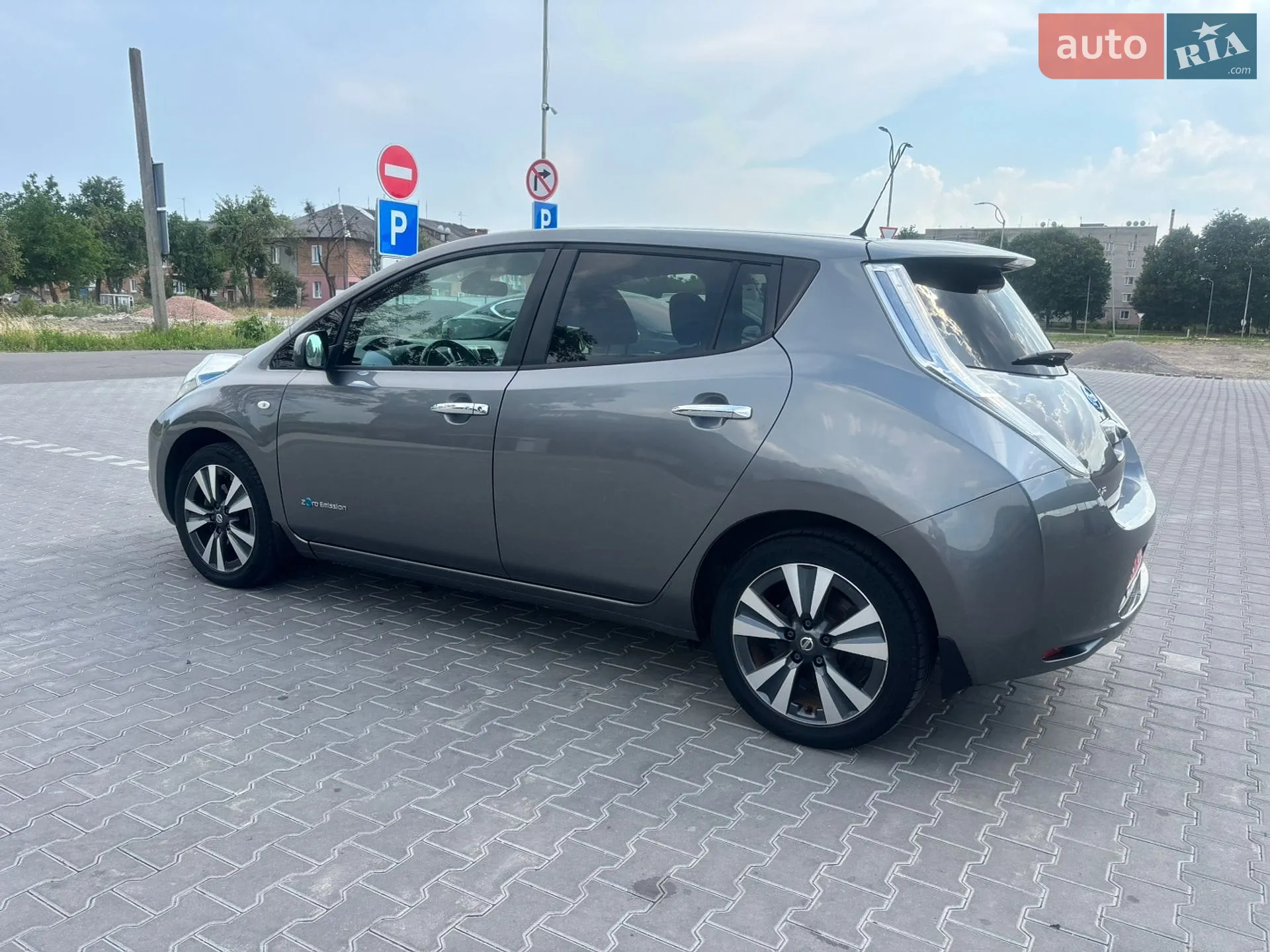 2017 Nissan Leaf - мініатюра 6