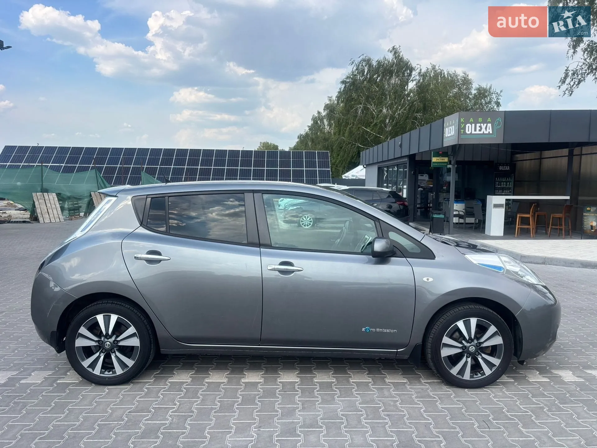 2017 Nissan Leaf - мініатюра 11