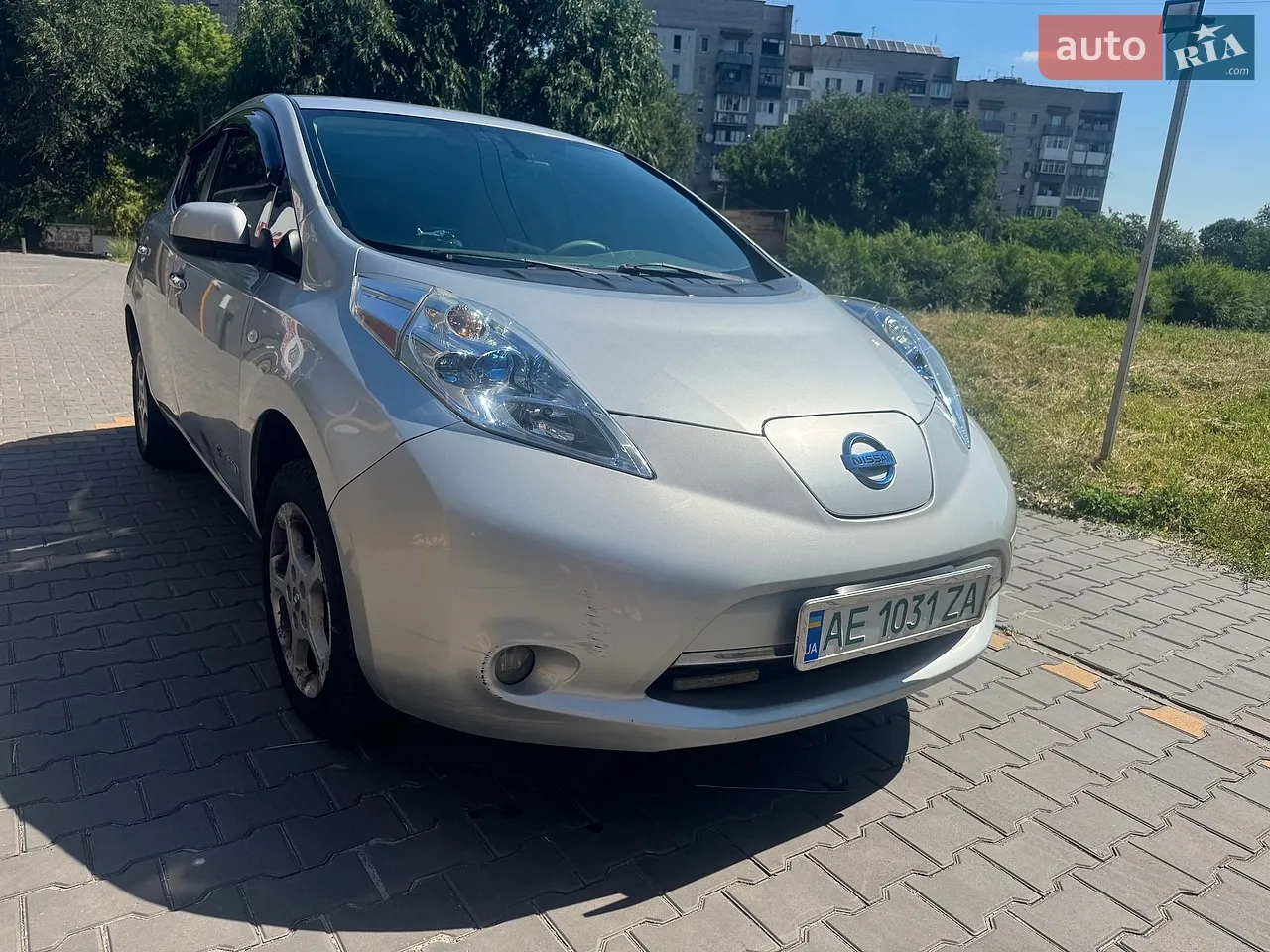 2011 Nissan Leaf - мініатюра 10