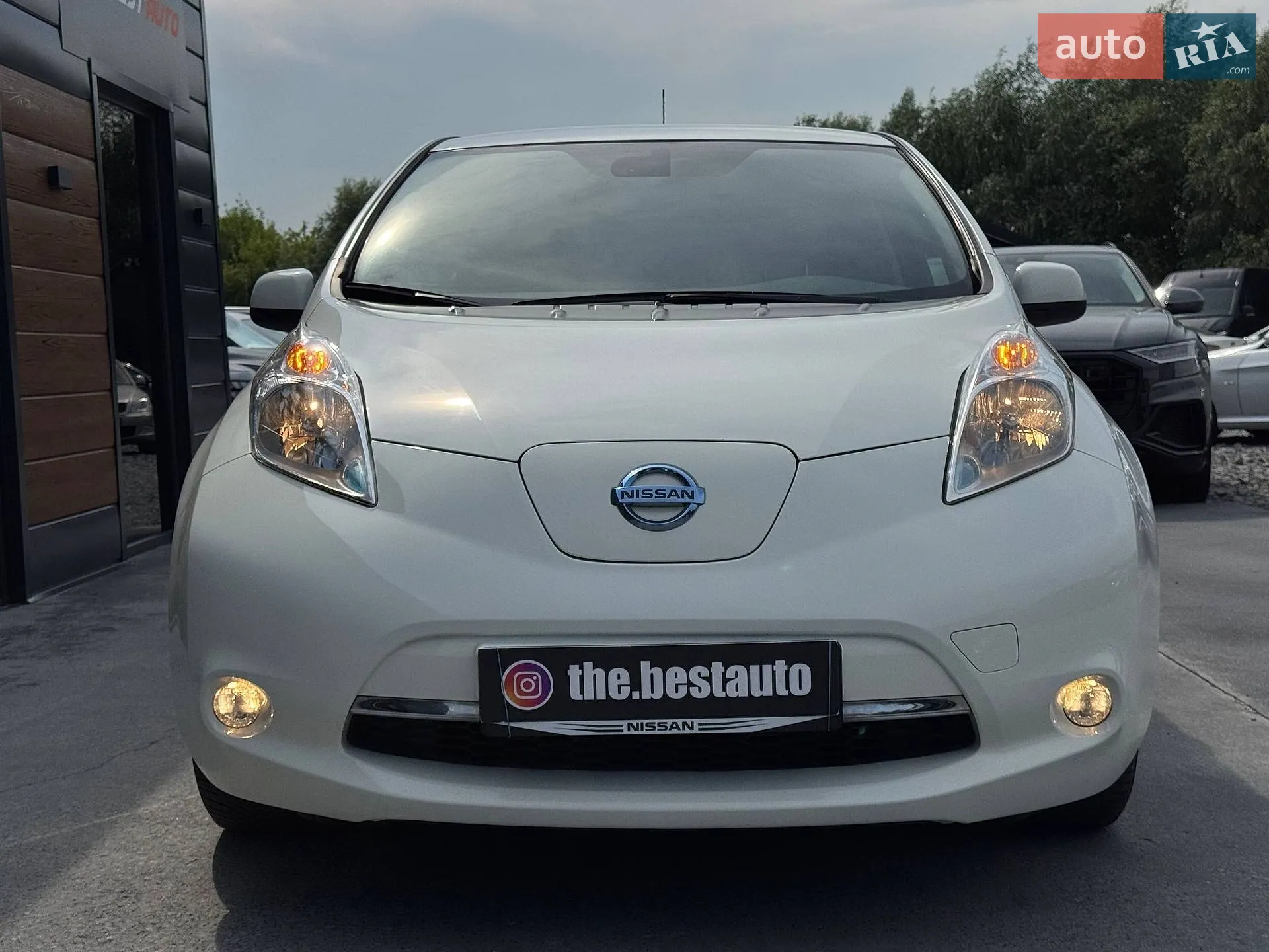 2016 Nissan Leaf - мініатюра 12