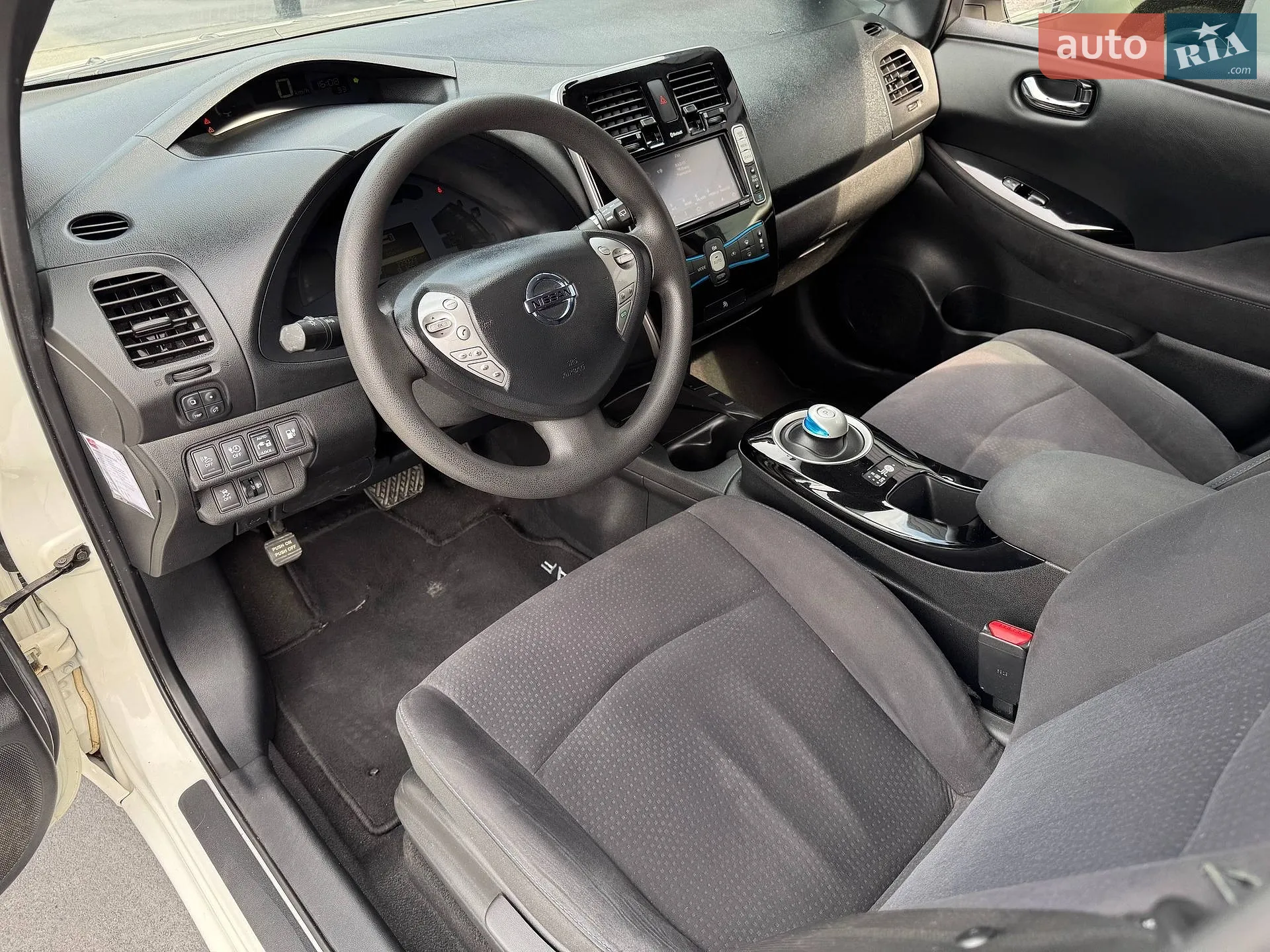 2016 Nissan Leaf - мініатюра 30