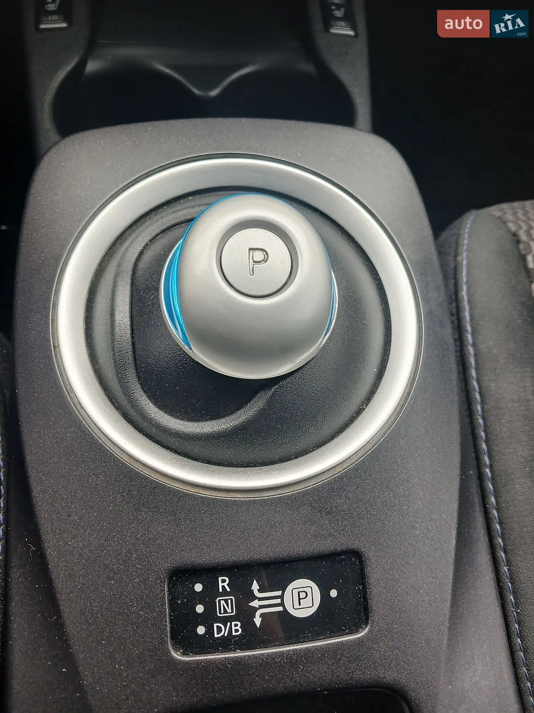 2015 Nissan Leaf - мініатюра 12