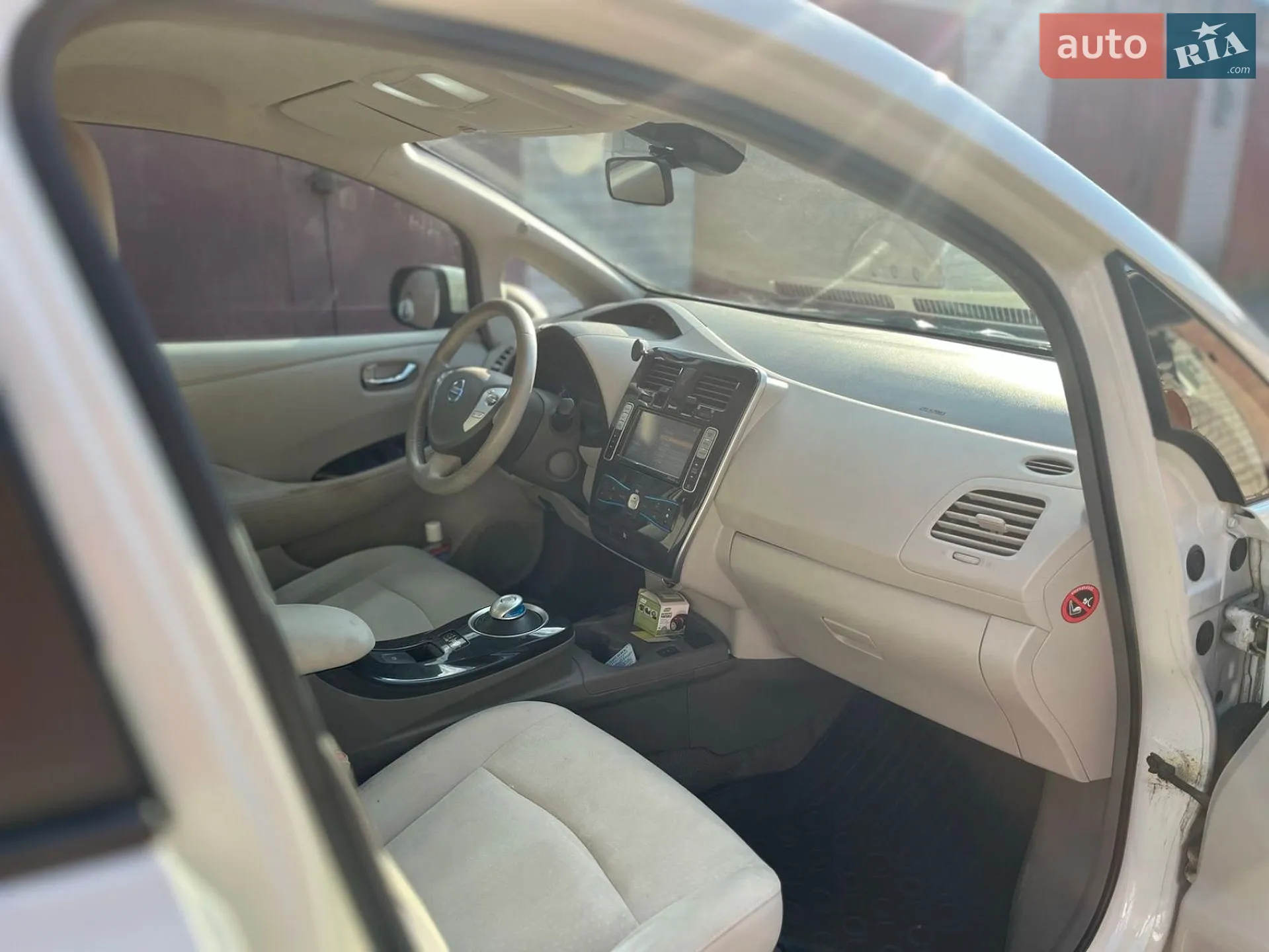 2012 Nissan Leaf - мініатюра 6