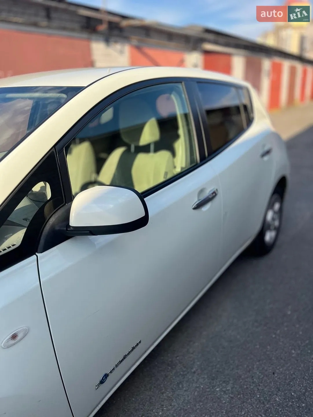 2012 Nissan Leaf - мініатюра 13
