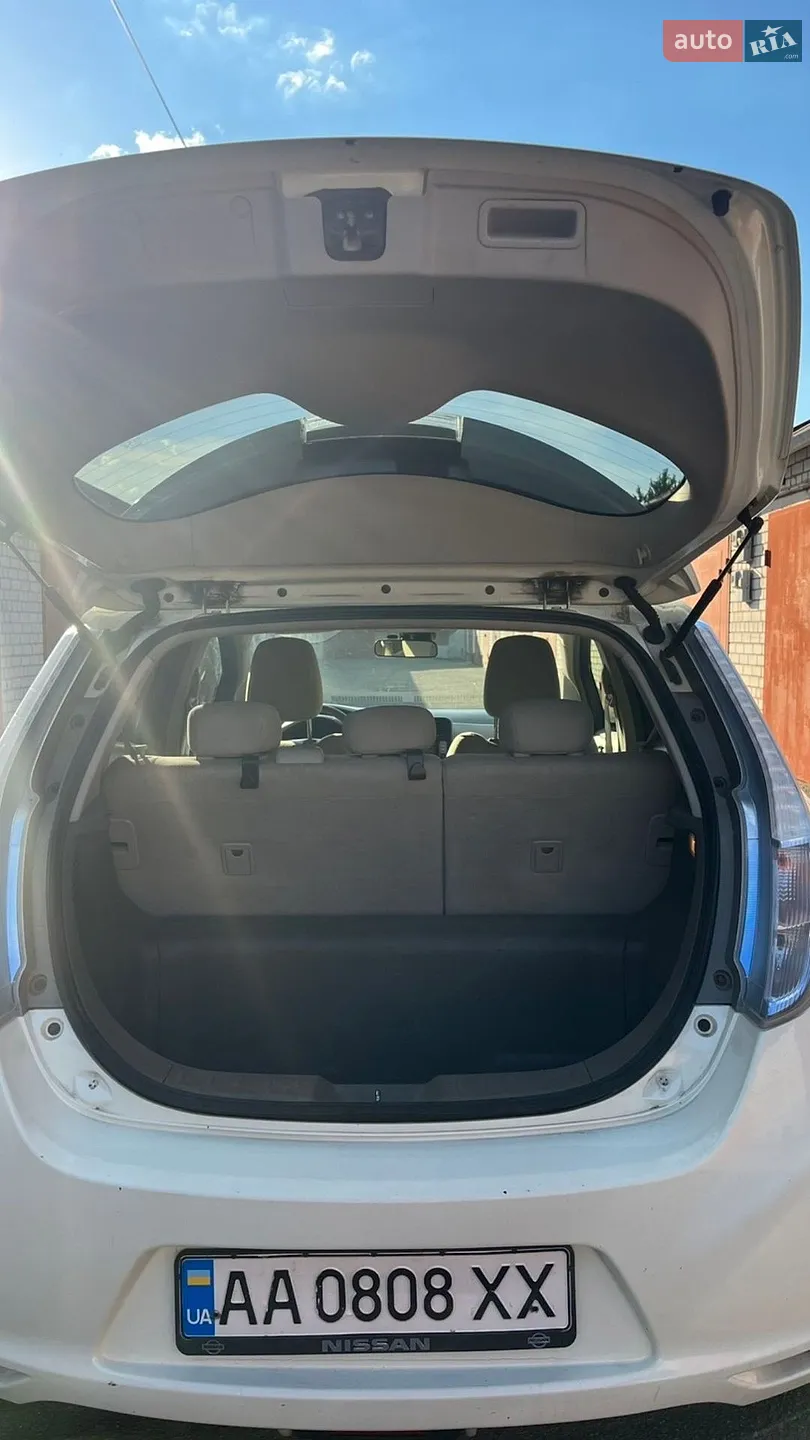 2012 Nissan Leaf - мініатюра 29