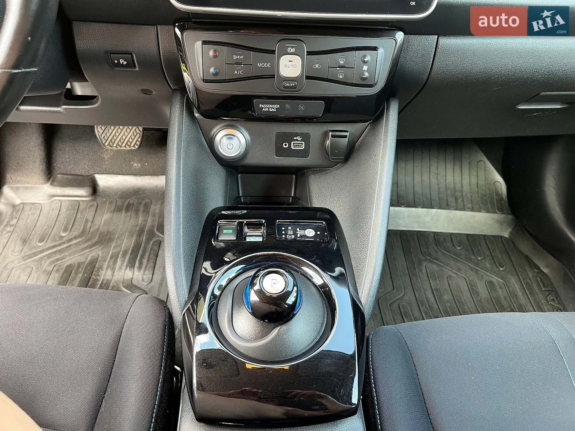 2019 Nissan Leaf - мініатюра 13