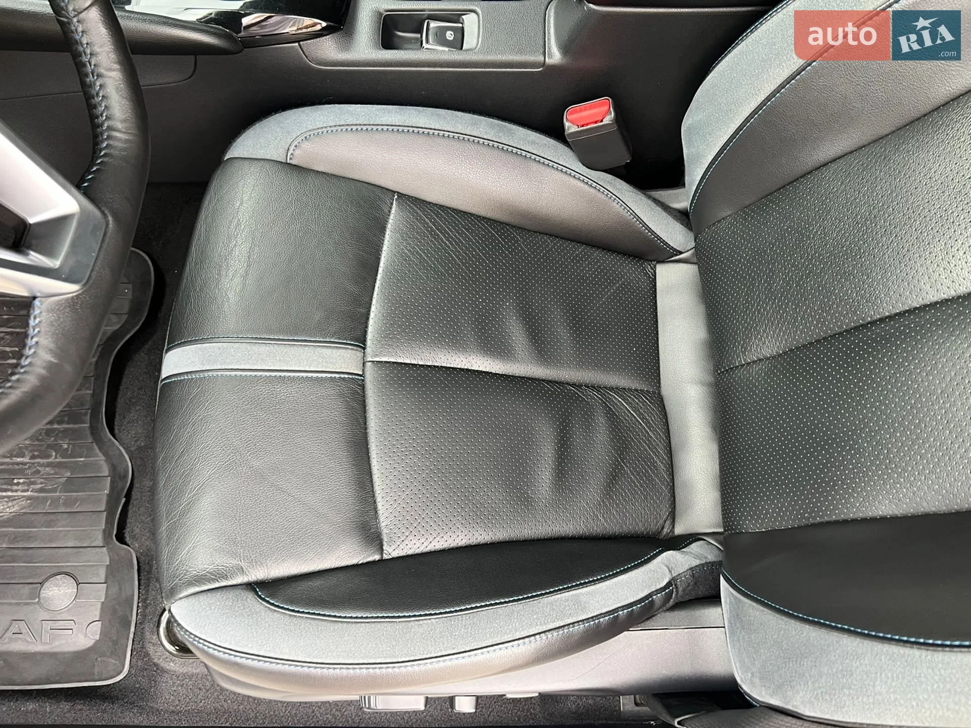 2020 Nissan Leaf - мініатюра 18
