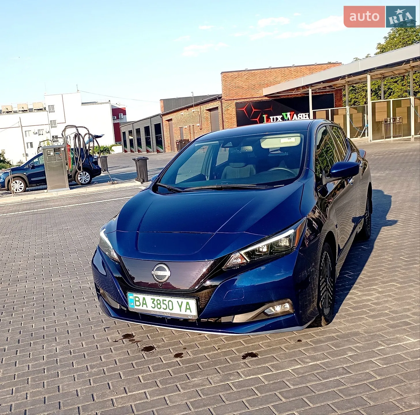 2022 Nissan Leaf - мініатюра 2