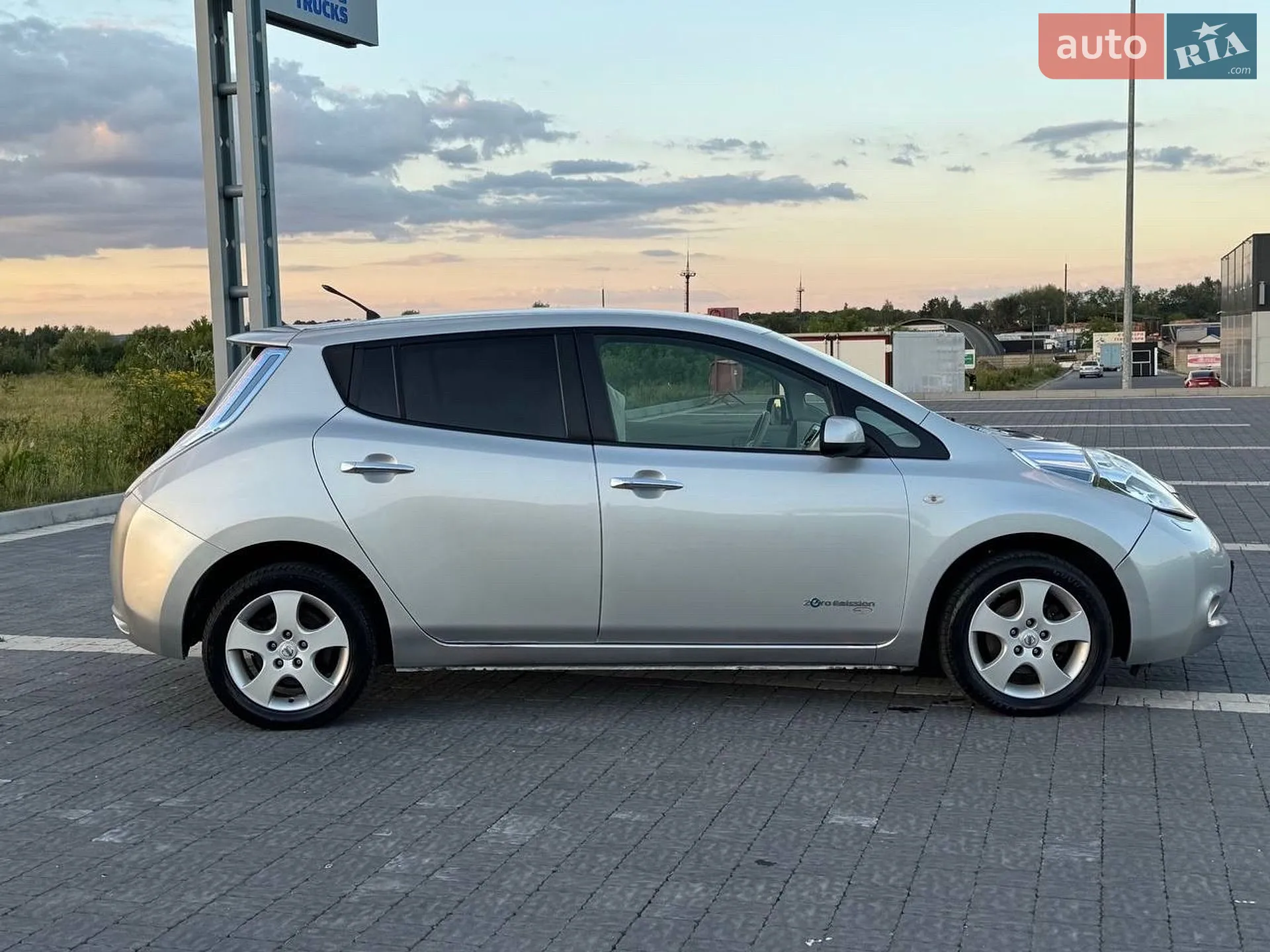 2012 Nissan Leaf - мініатюра 43