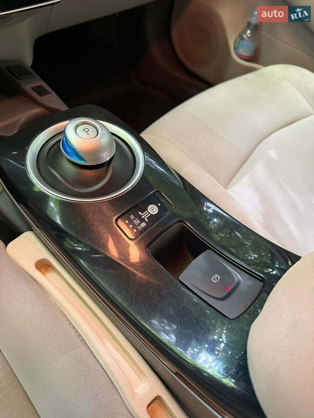 2010 Nissan Leaf - мініатюра 22