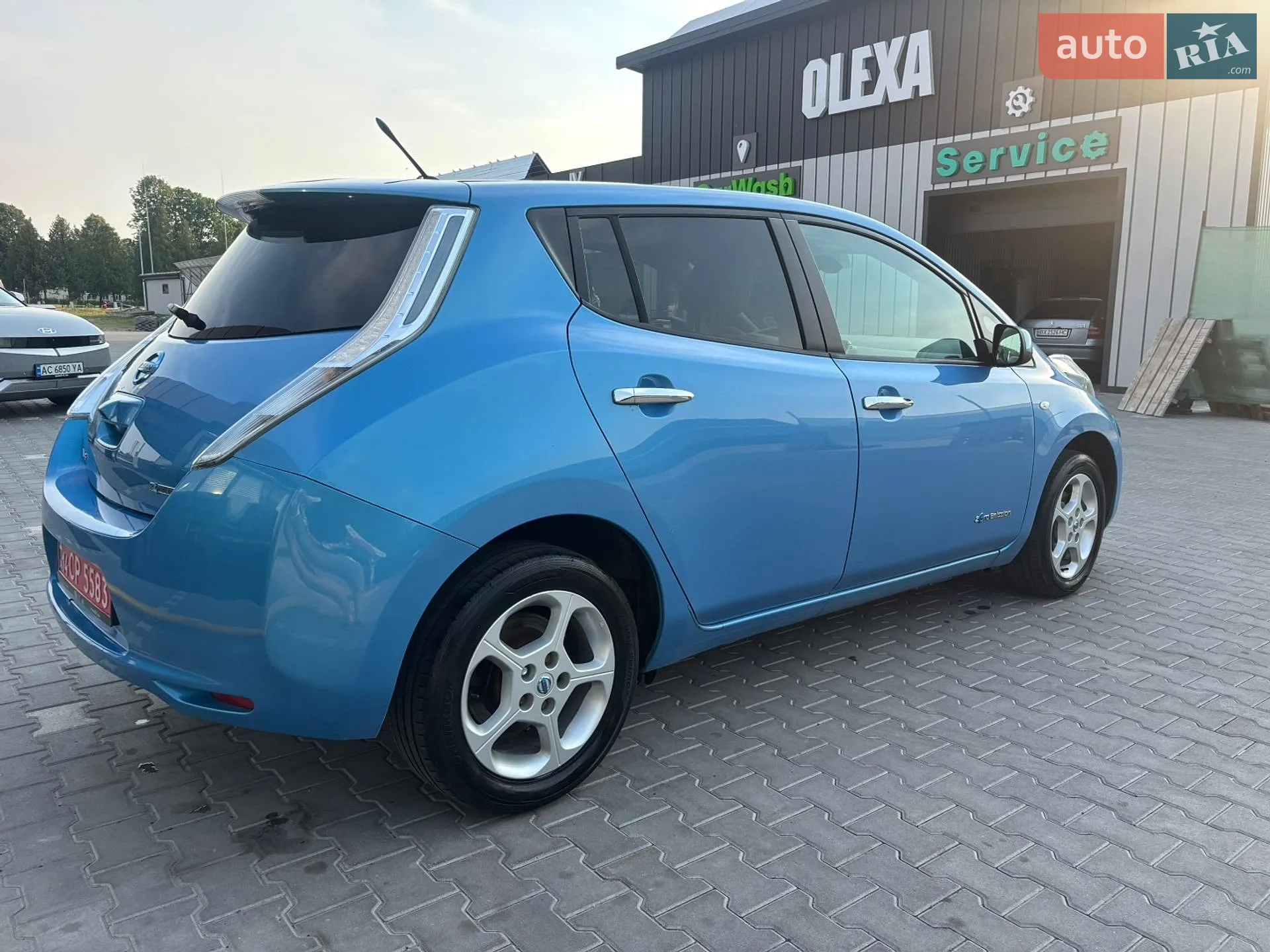 2013 Nissan Leaf - мініатюра 10
