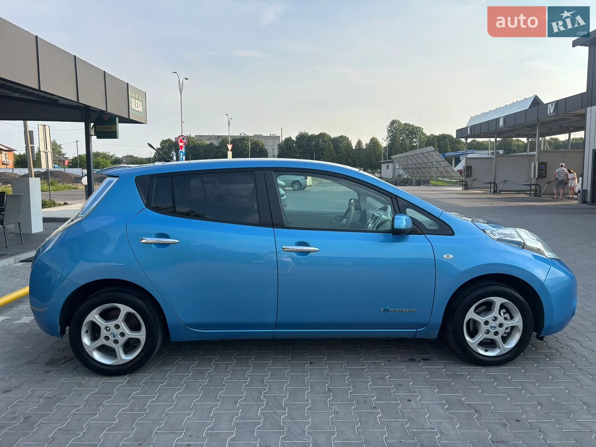 2013 Nissan Leaf - мініатюра 11