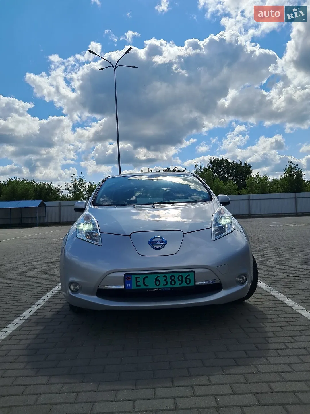2014 Nissan Leaf - мініатюра 8