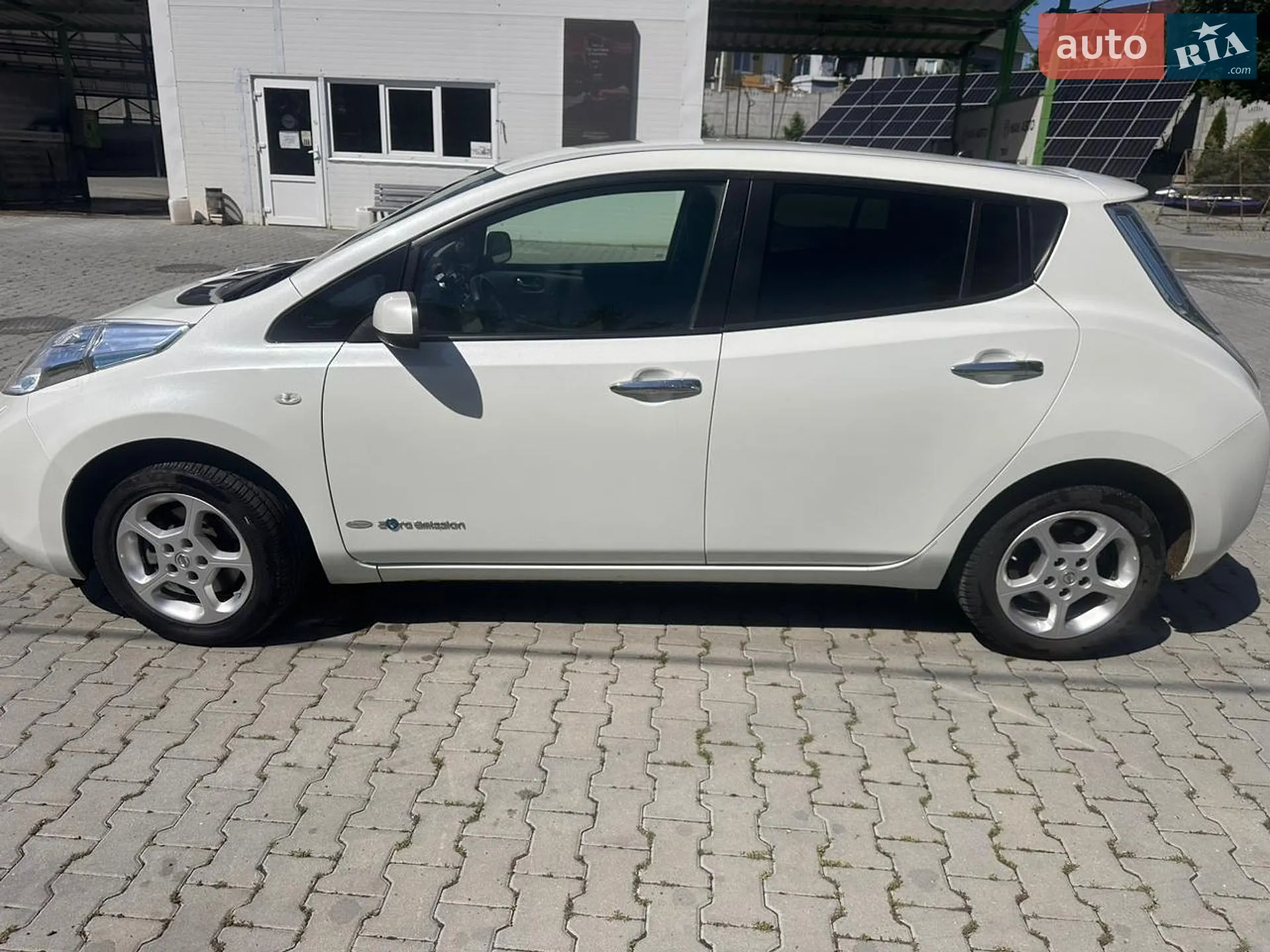 2015 Nissan Leaf - мініатюра 6