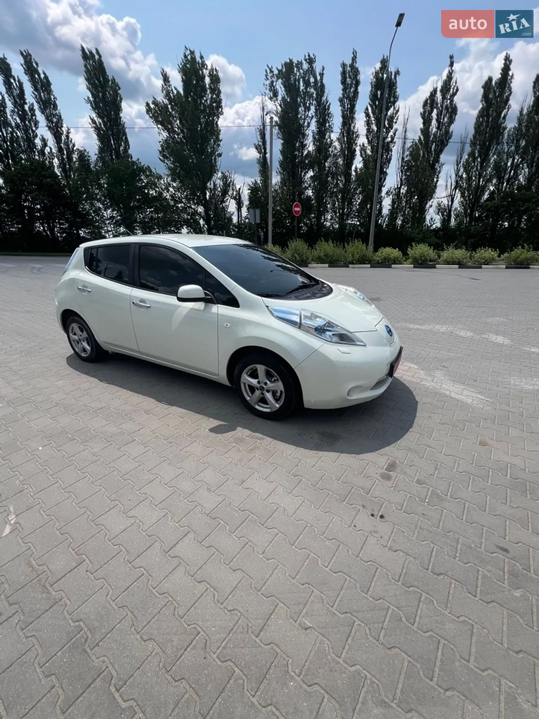 2011 Nissan Leaf - мініатюра 3