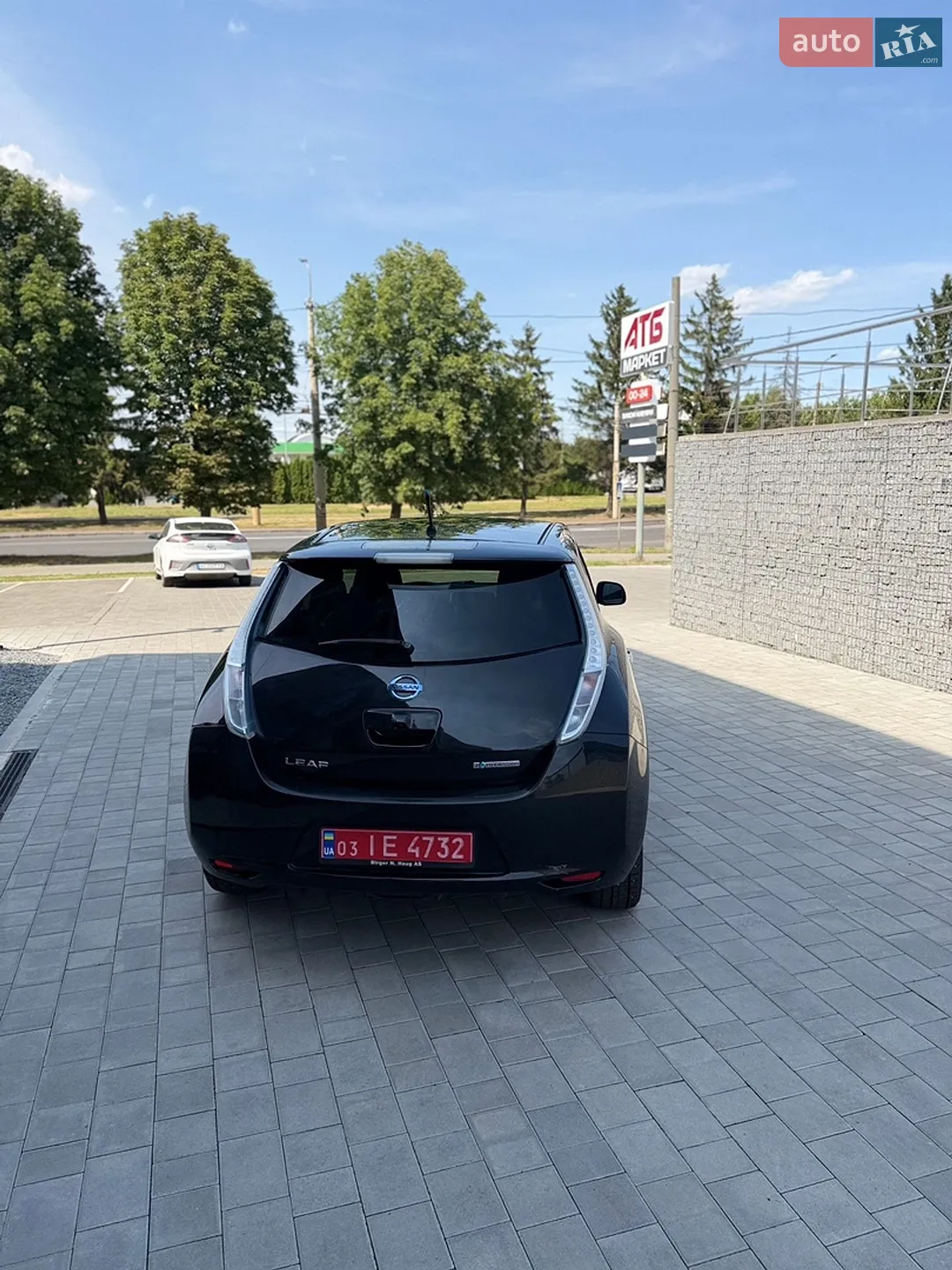 2013 Nissan Leaf - мініатюра 16