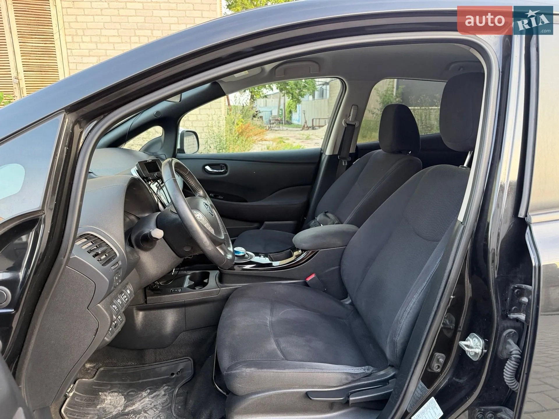 2013 Nissan Leaf - мініатюра 16