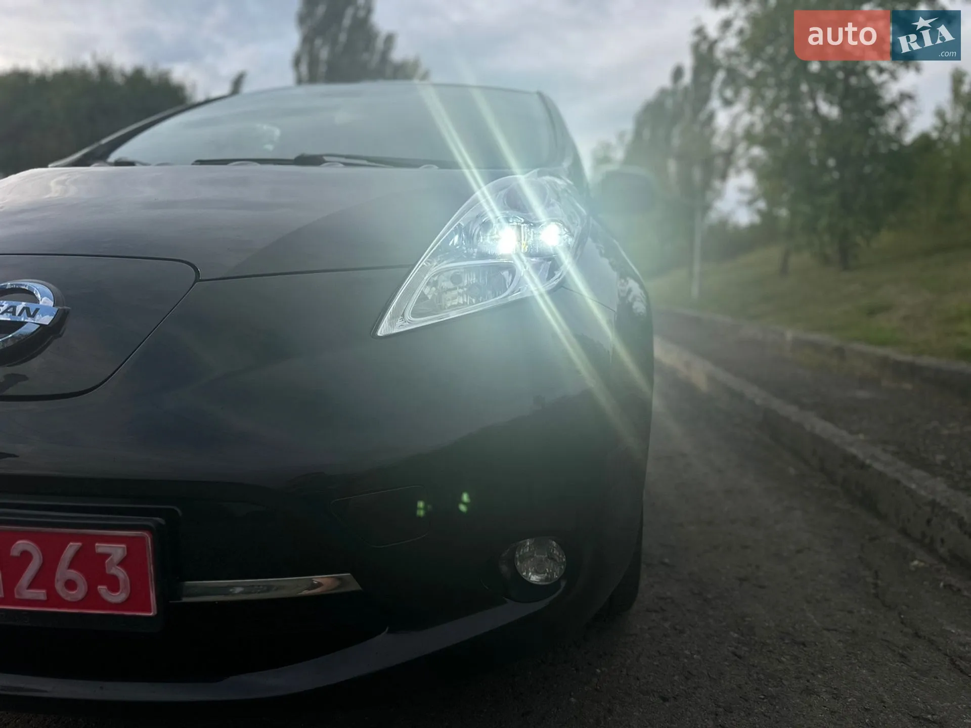 2015 Nissan Leaf - мініатюра 36