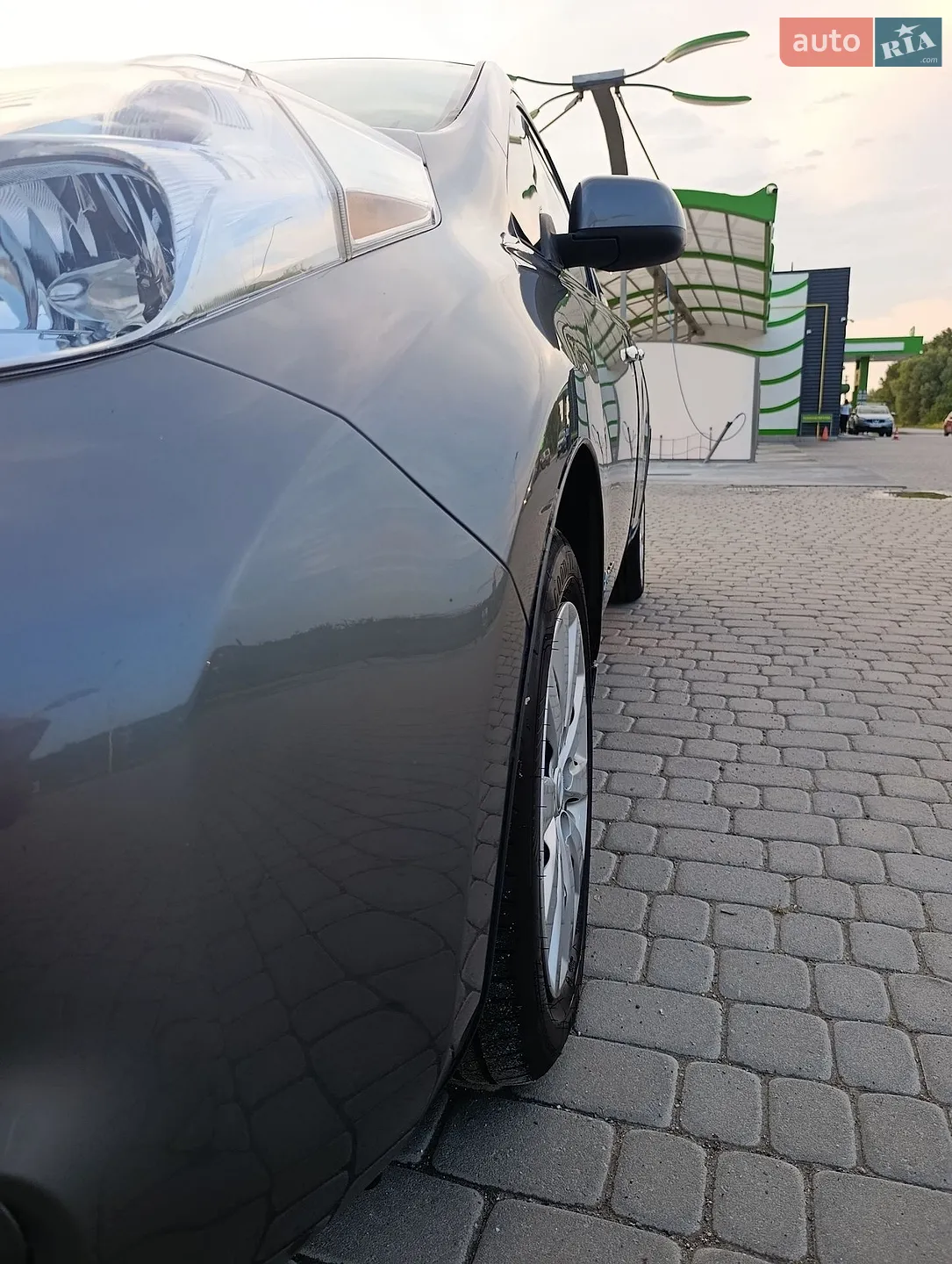 2015 Nissan Leaf - мініатюра 10