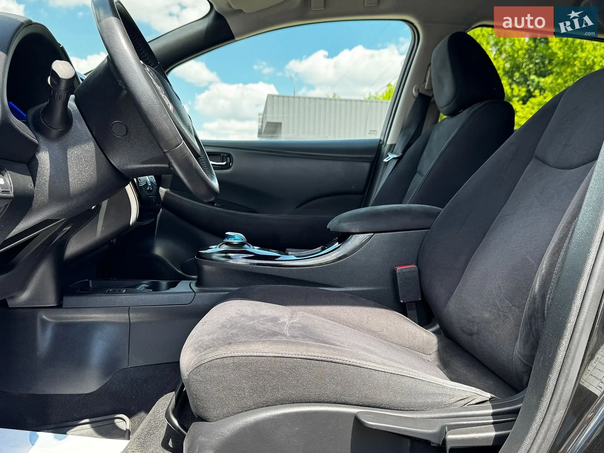 2013 Nissan Leaf - мініатюра 16