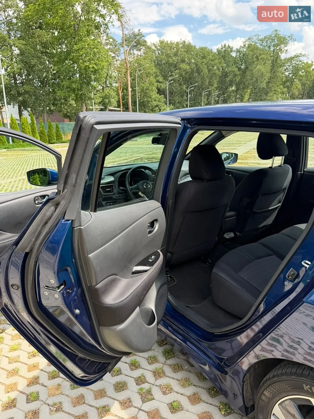 2020 Nissan Leaf - мініатюра 18