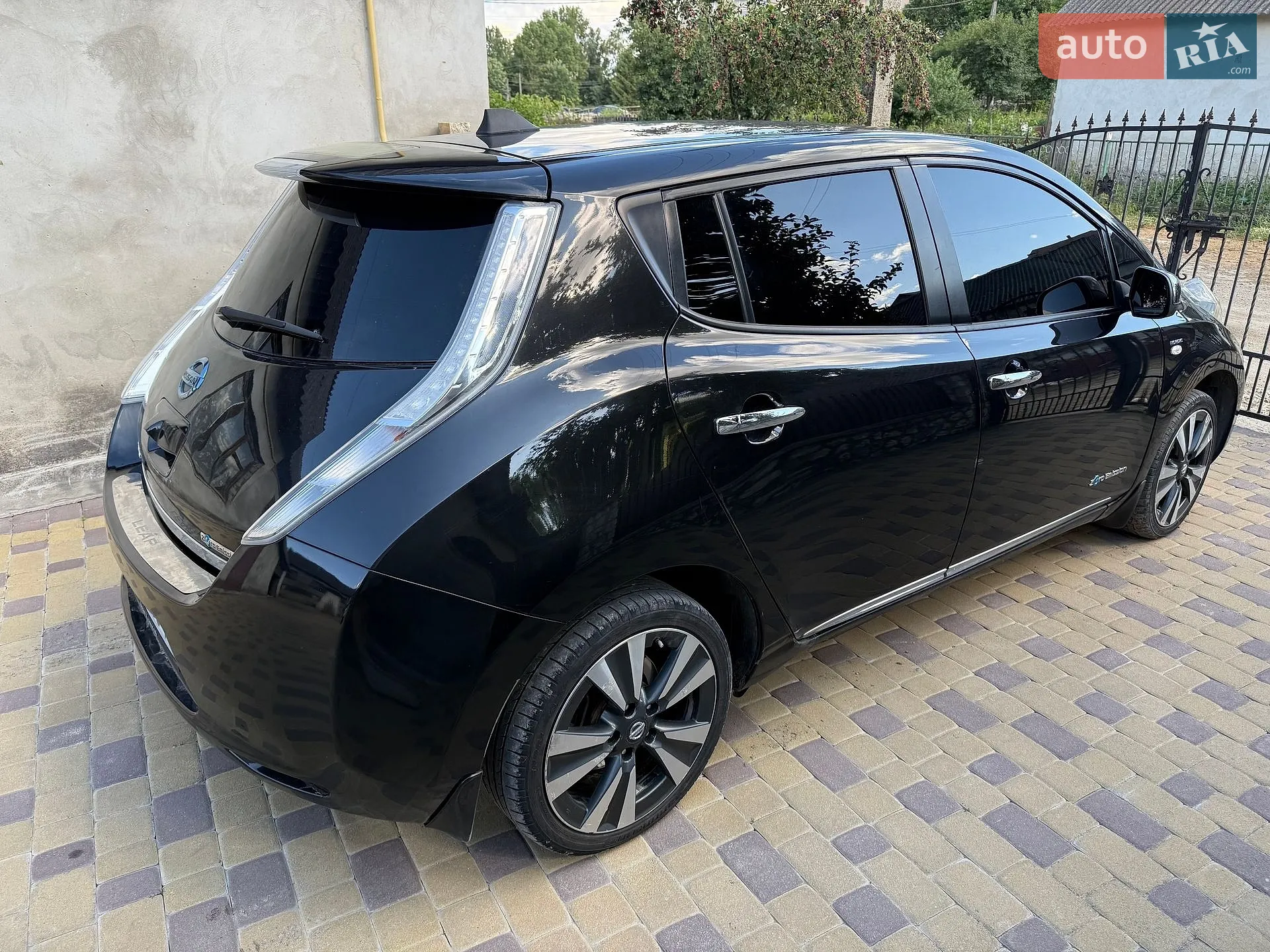 2015 Nissan Leaf - мініатюра 9