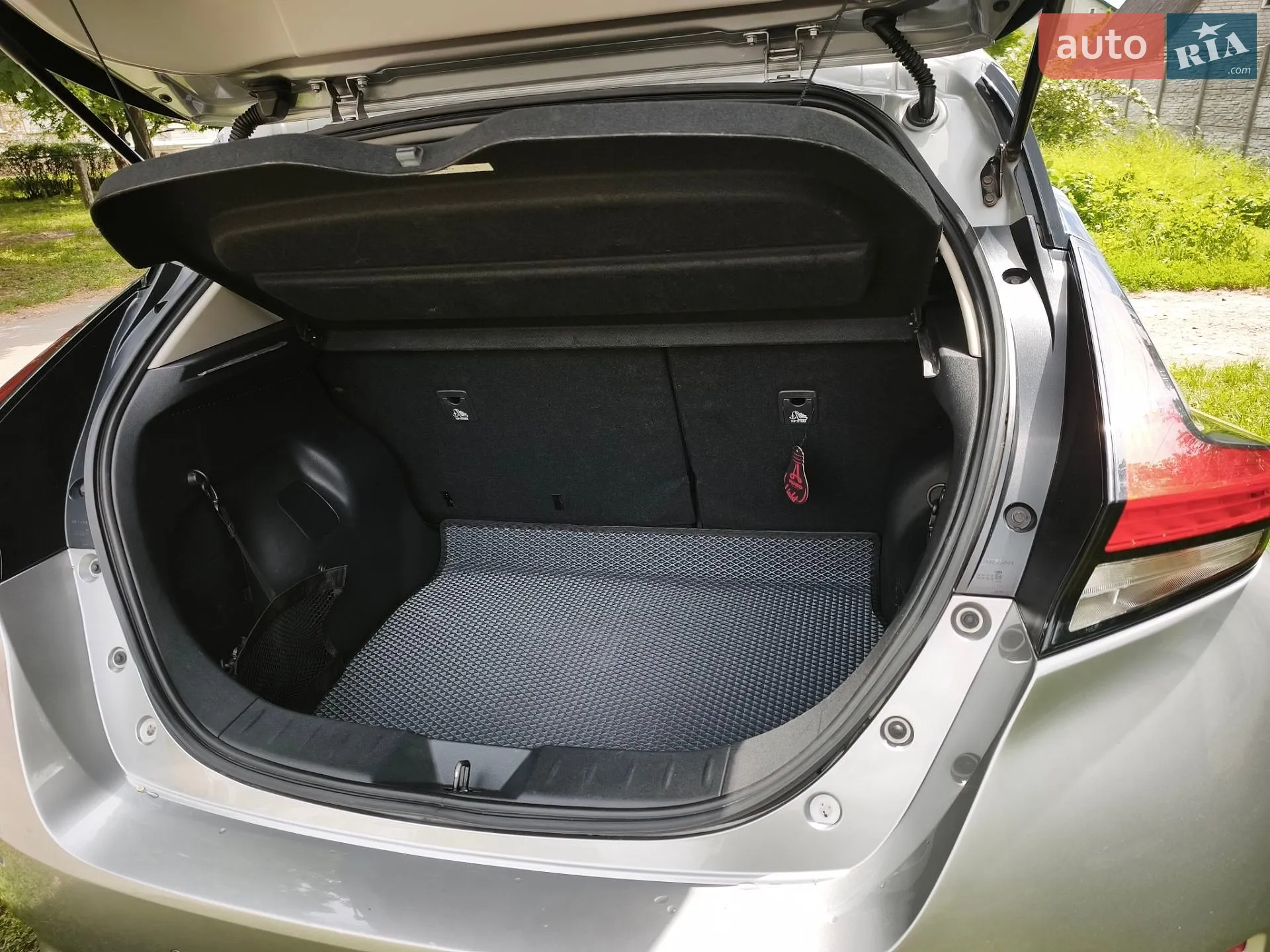 2019 Nissan Leaf - мініатюра 18