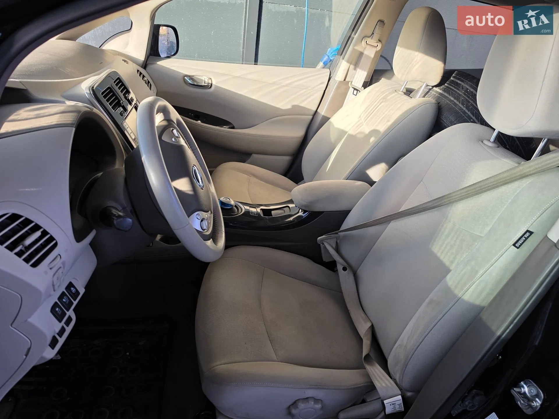2012 Nissan Leaf - мініатюра 14