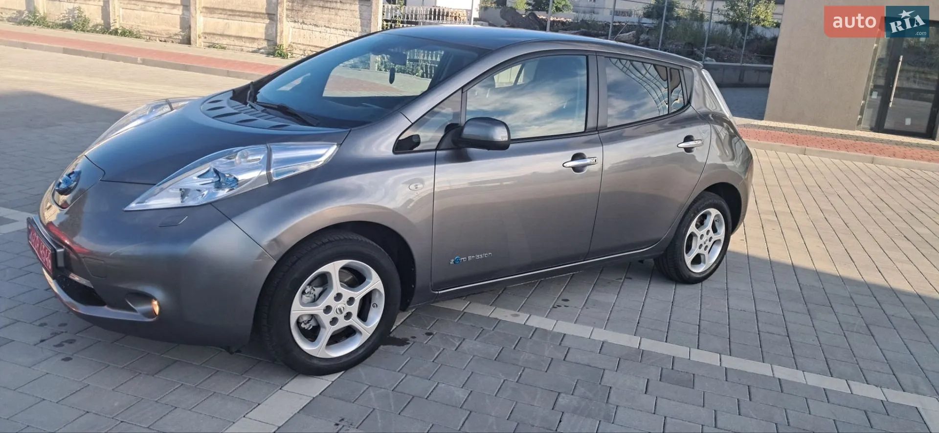 2014 Nissan Leaf - мініатюра 2