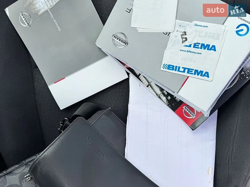 Хэтчбек Nissan Leaf 2013 в Каменец-Подольском документ