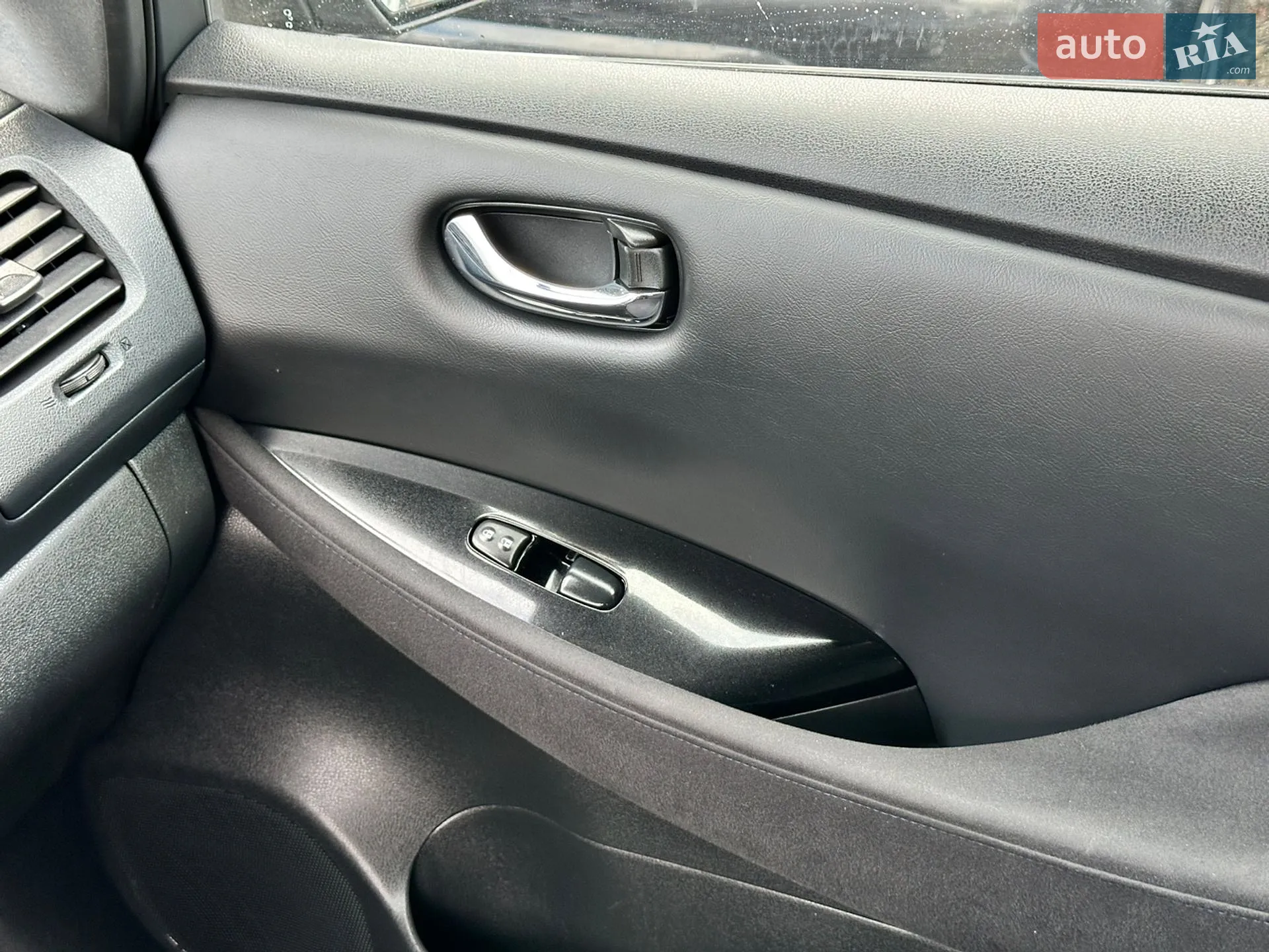 2014 Nissan Leaf - мініатюра 57