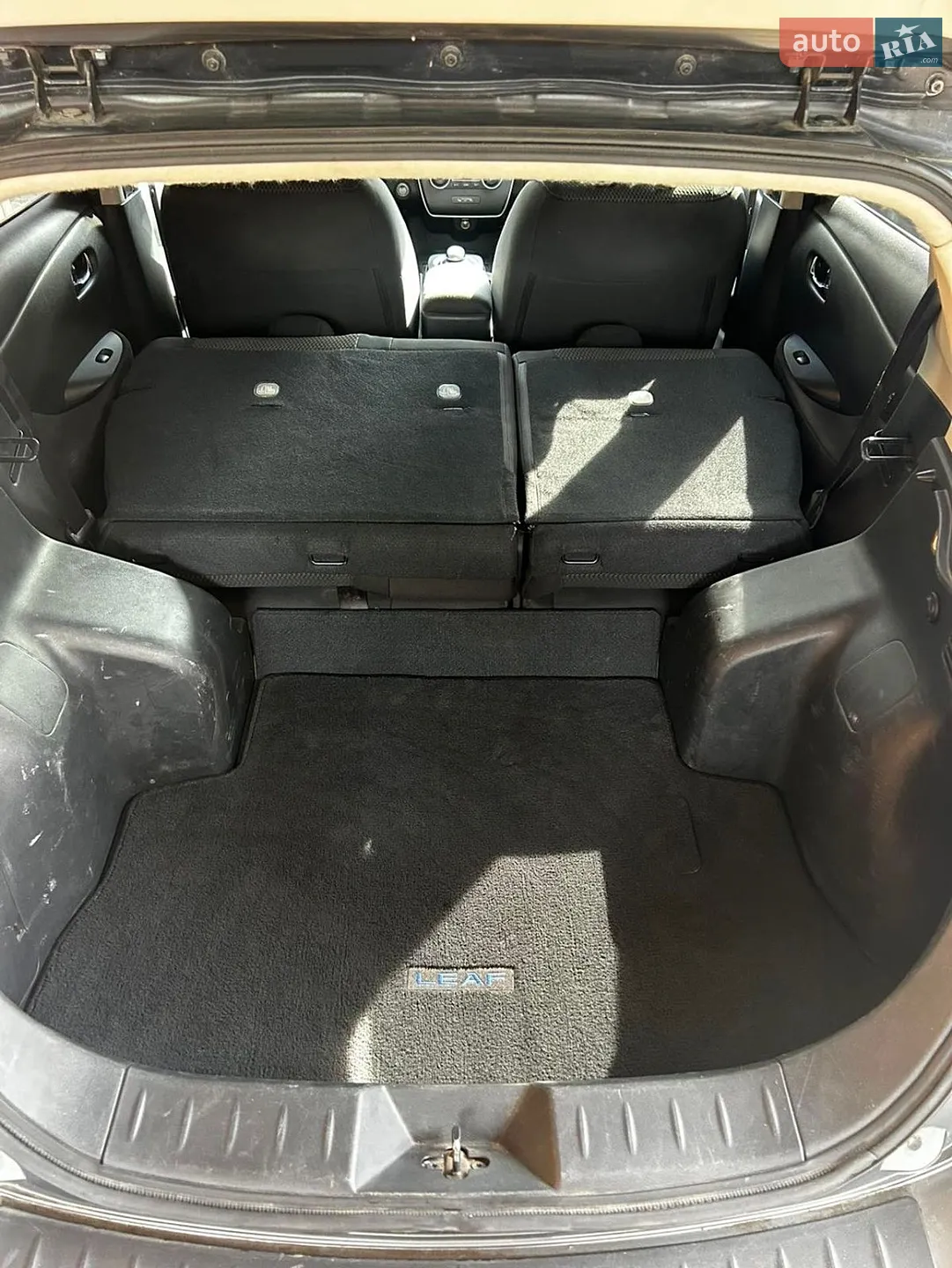 2017 Nissan Leaf - мініатюра 12