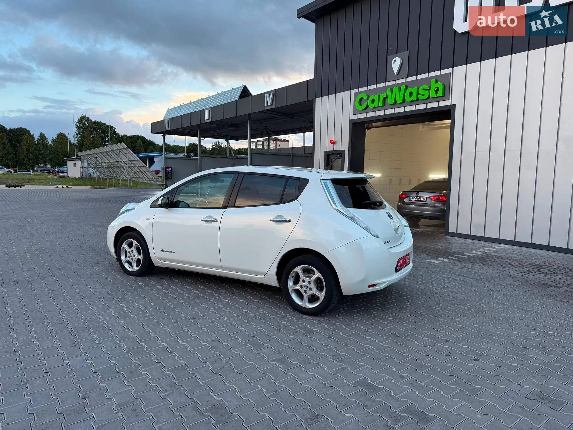 2014 Nissan Leaf - мініатюра 8