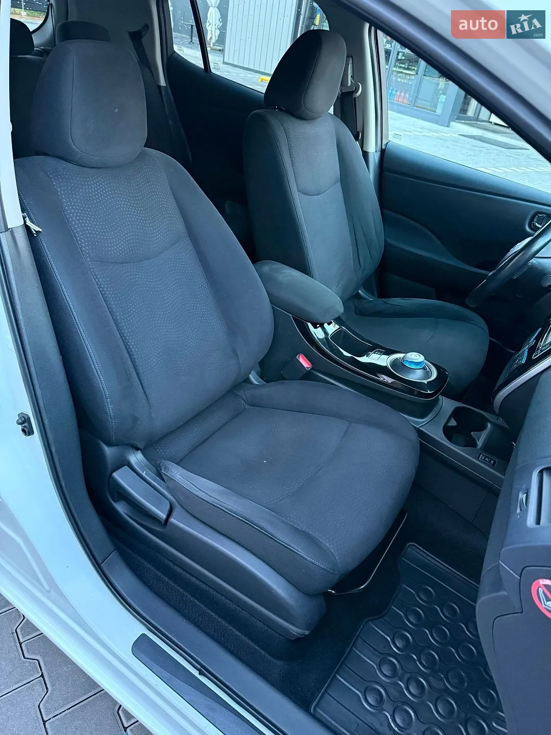 2014 Nissan Leaf - мініатюра 43