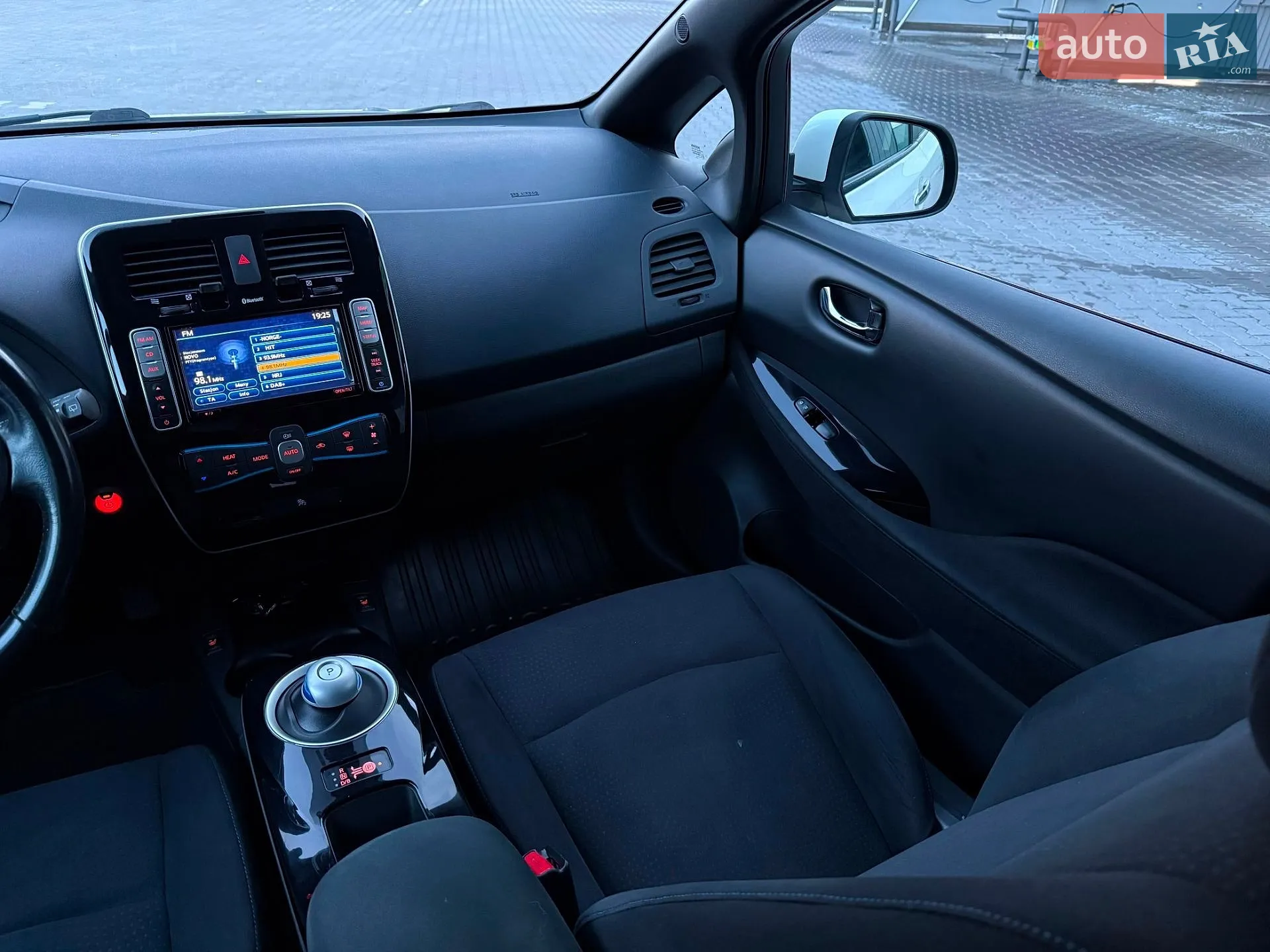 2014 Nissan Leaf - мініатюра 64