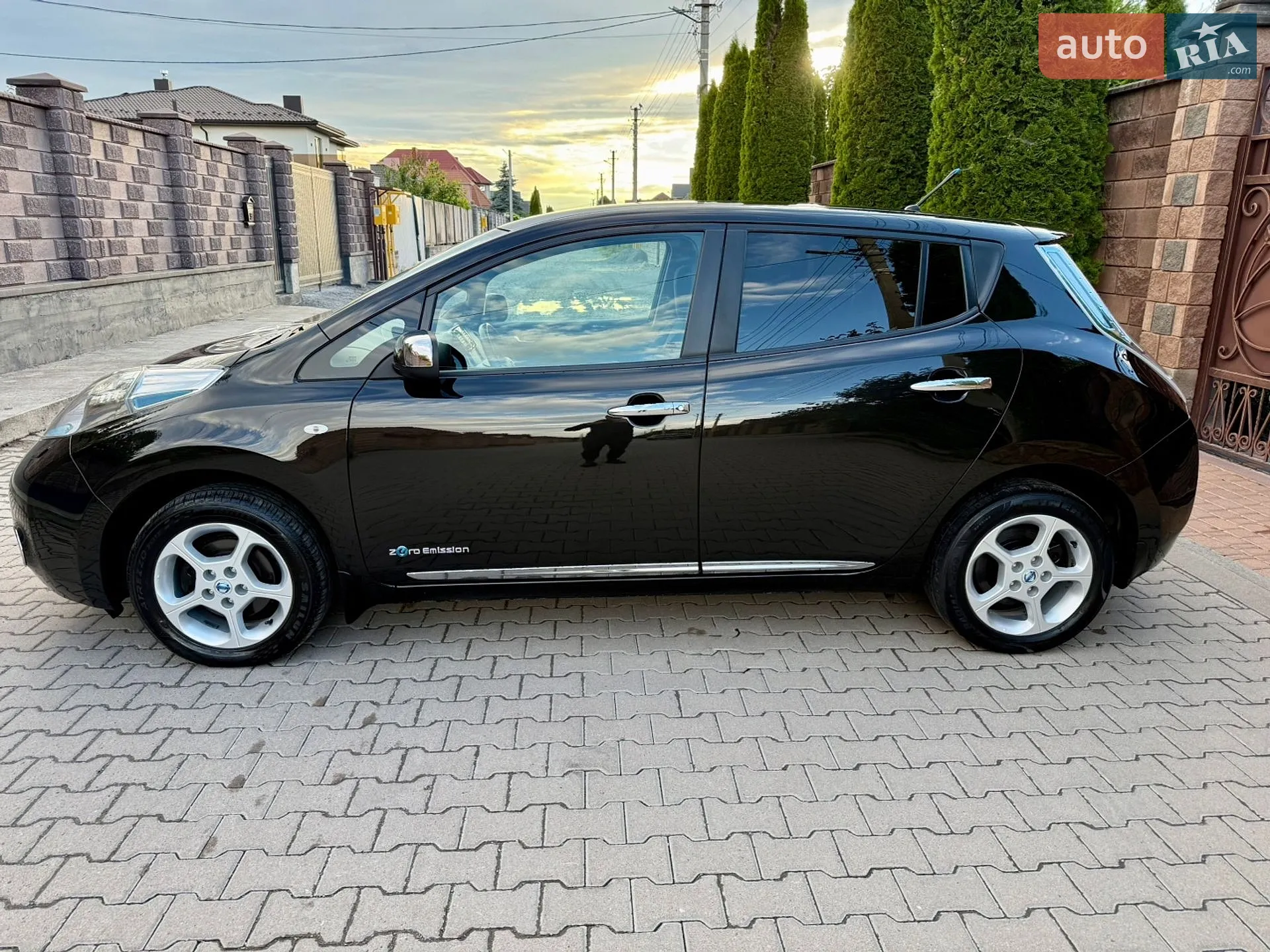 2014 Nissan Leaf - мініатюра 9