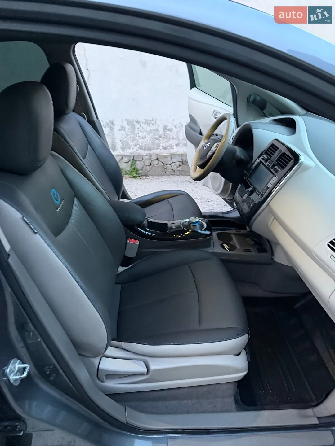 2015 Nissan Leaf - мініатюра 7