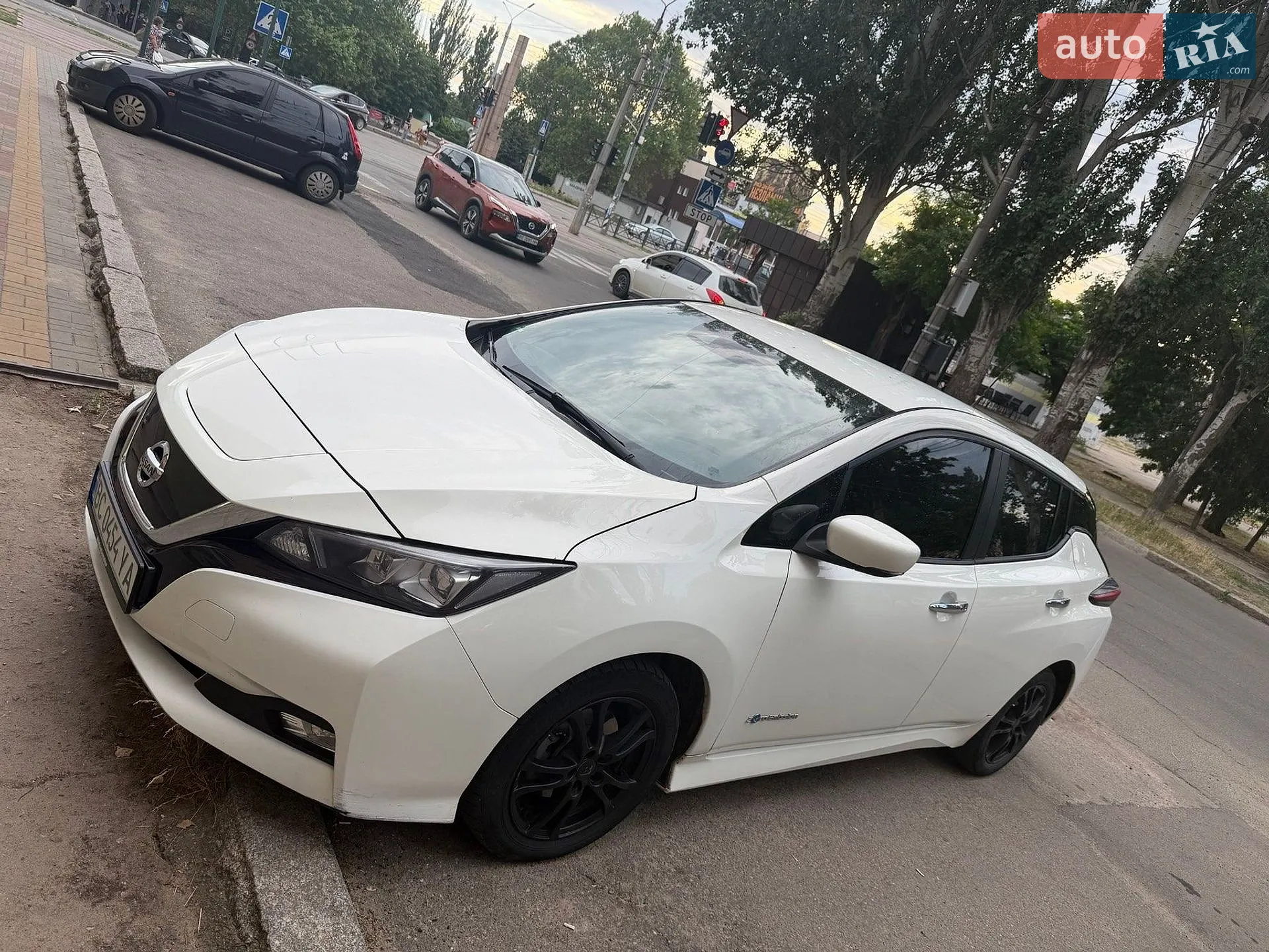 2019 Nissan Leaf - мініатюра 3