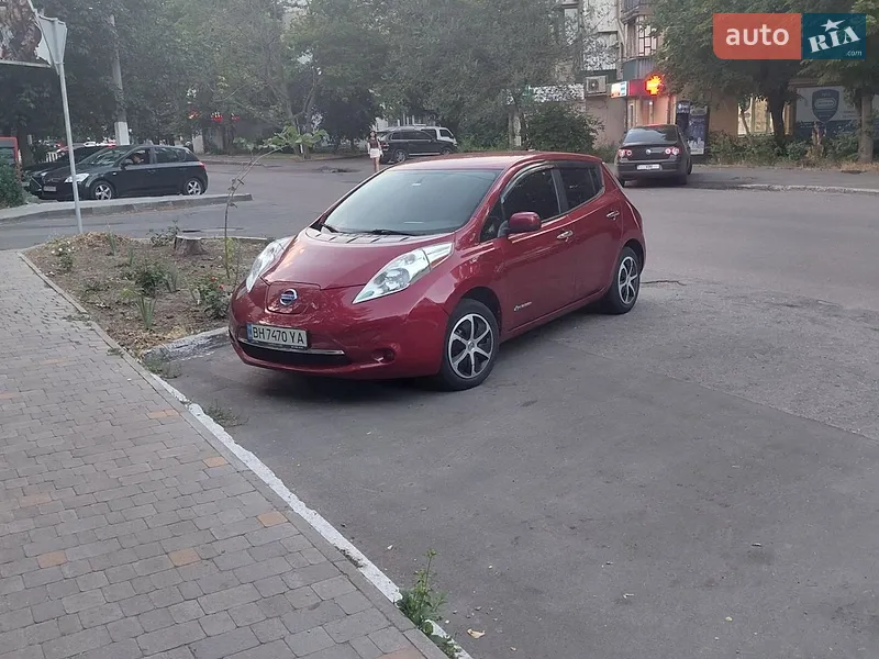 Nissan Leaf