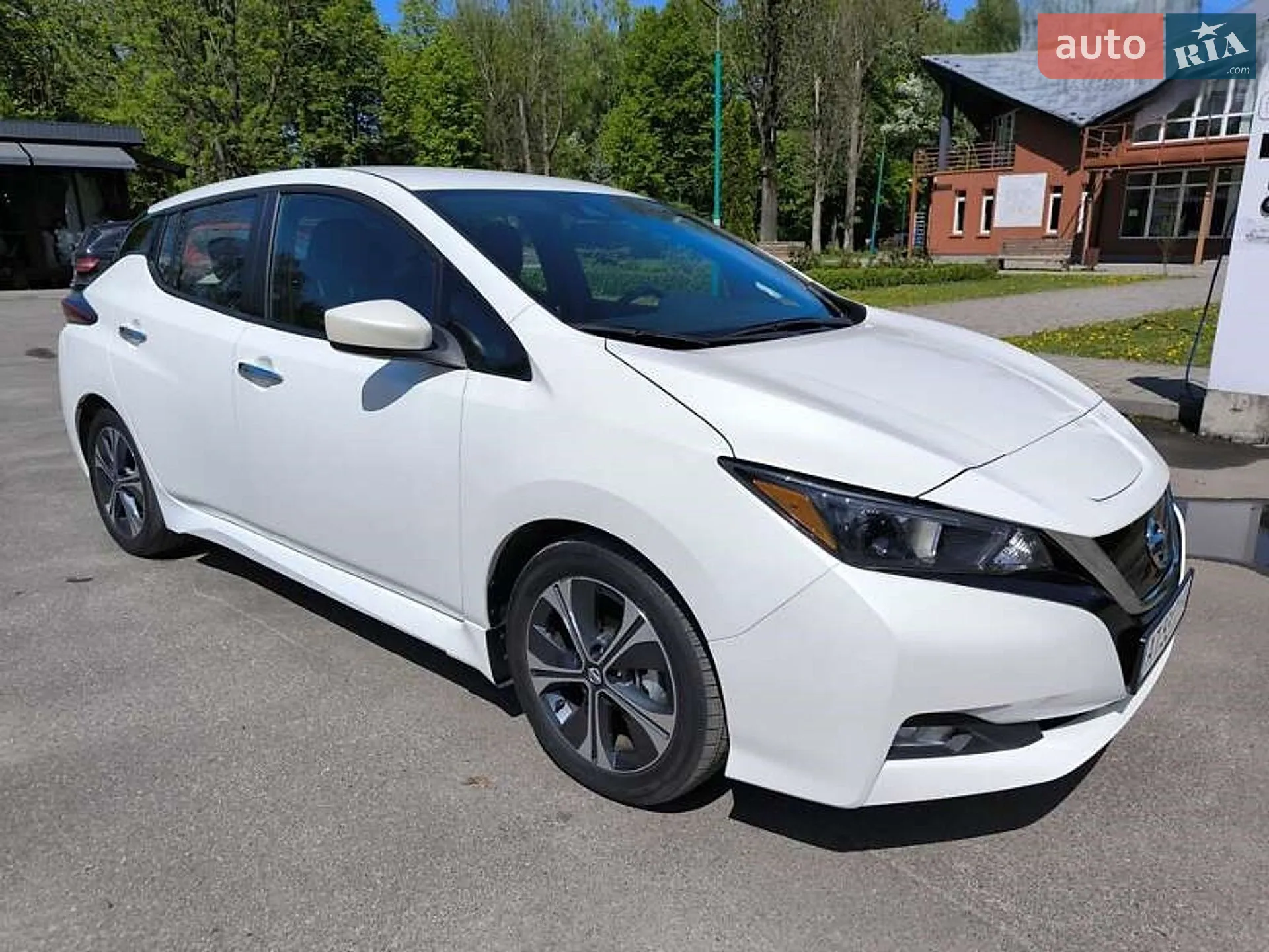 2021 Nissan Leaf - мініатюра 10