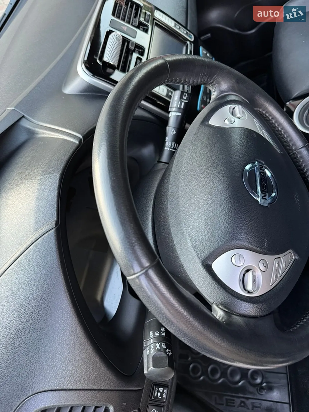 2016 Nissan Leaf - мініатюра 24