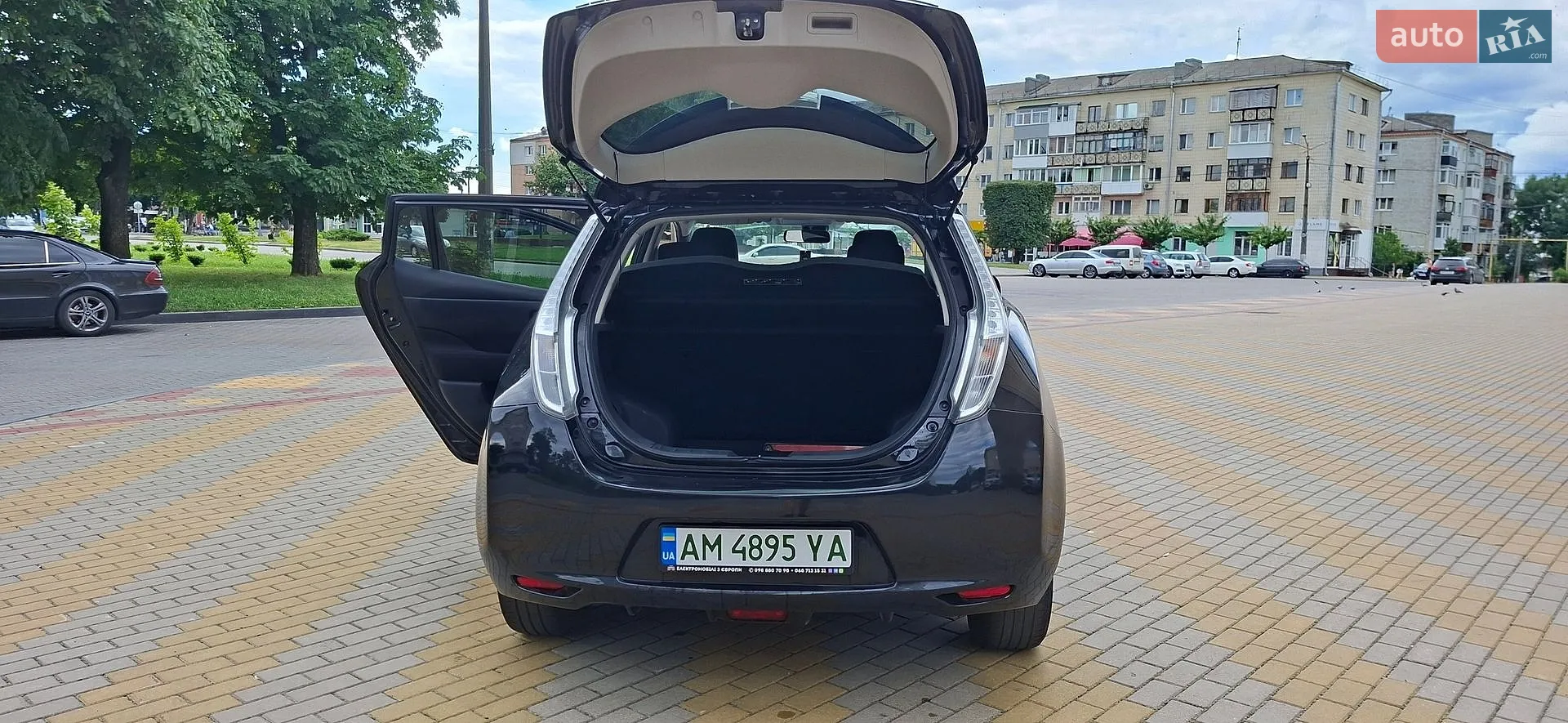 2016 Nissan Leaf - мініатюра 34