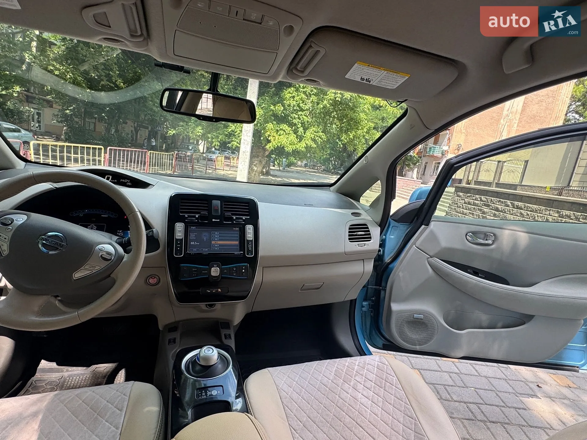 2014 Nissan Leaf - мініатюра 18