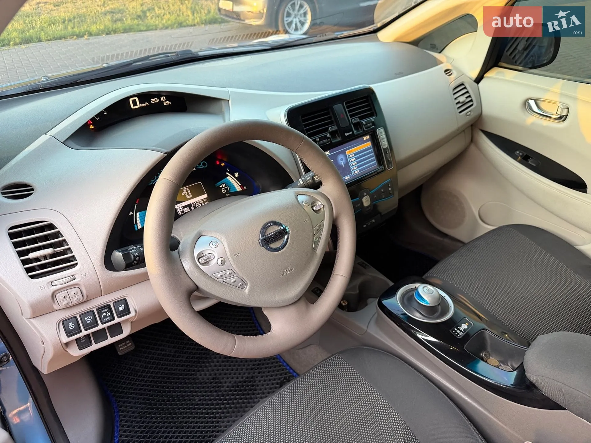 2014 Nissan Leaf - мініатюра 18