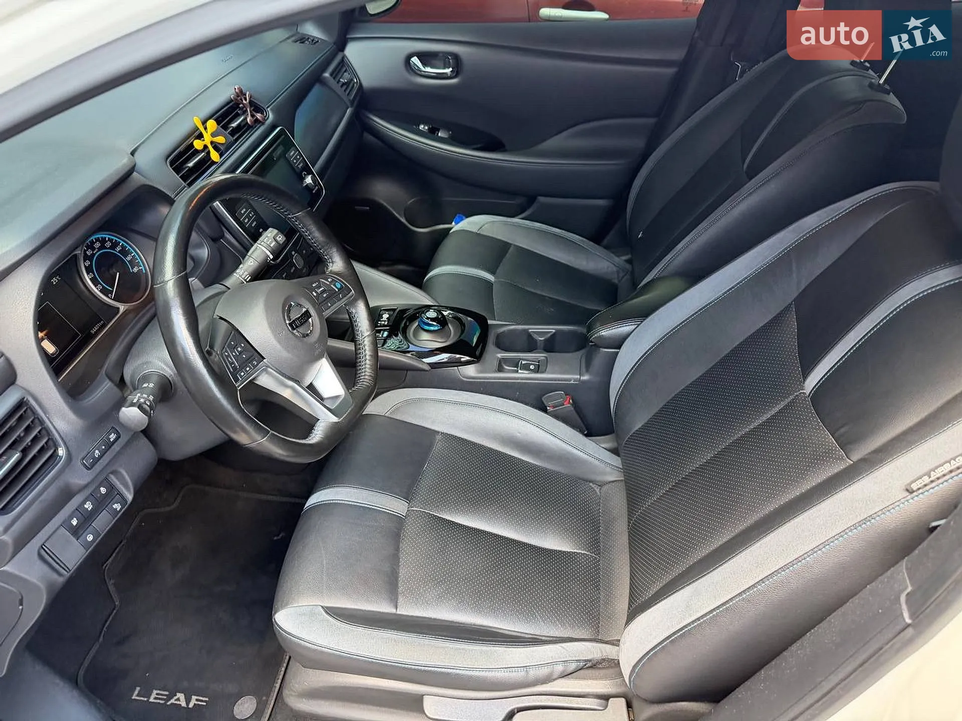 2019 Nissan Leaf - мініатюра 10
