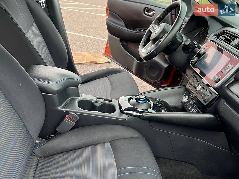 Хэтчбек Nissan Leaf 2021 в Ивано-Франковске фото 22 Хэтчбек Nissan Leaf 2021 в Ивано-Франковске