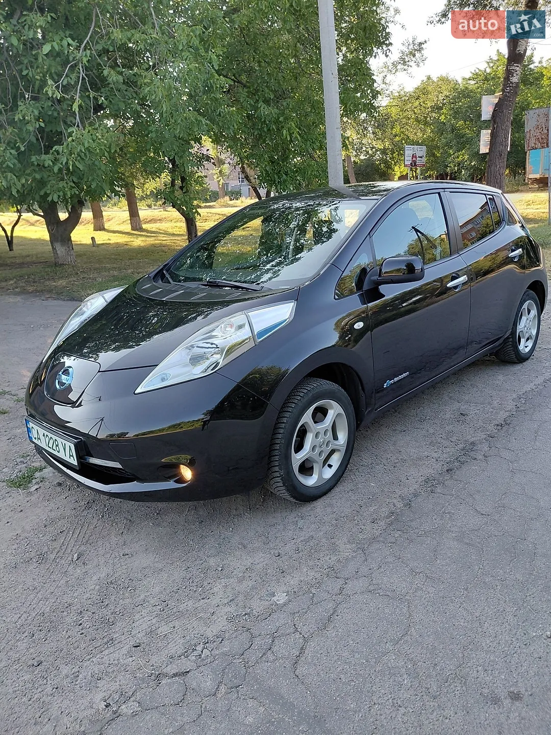2016 Nissan Leaf - мініатюра 2