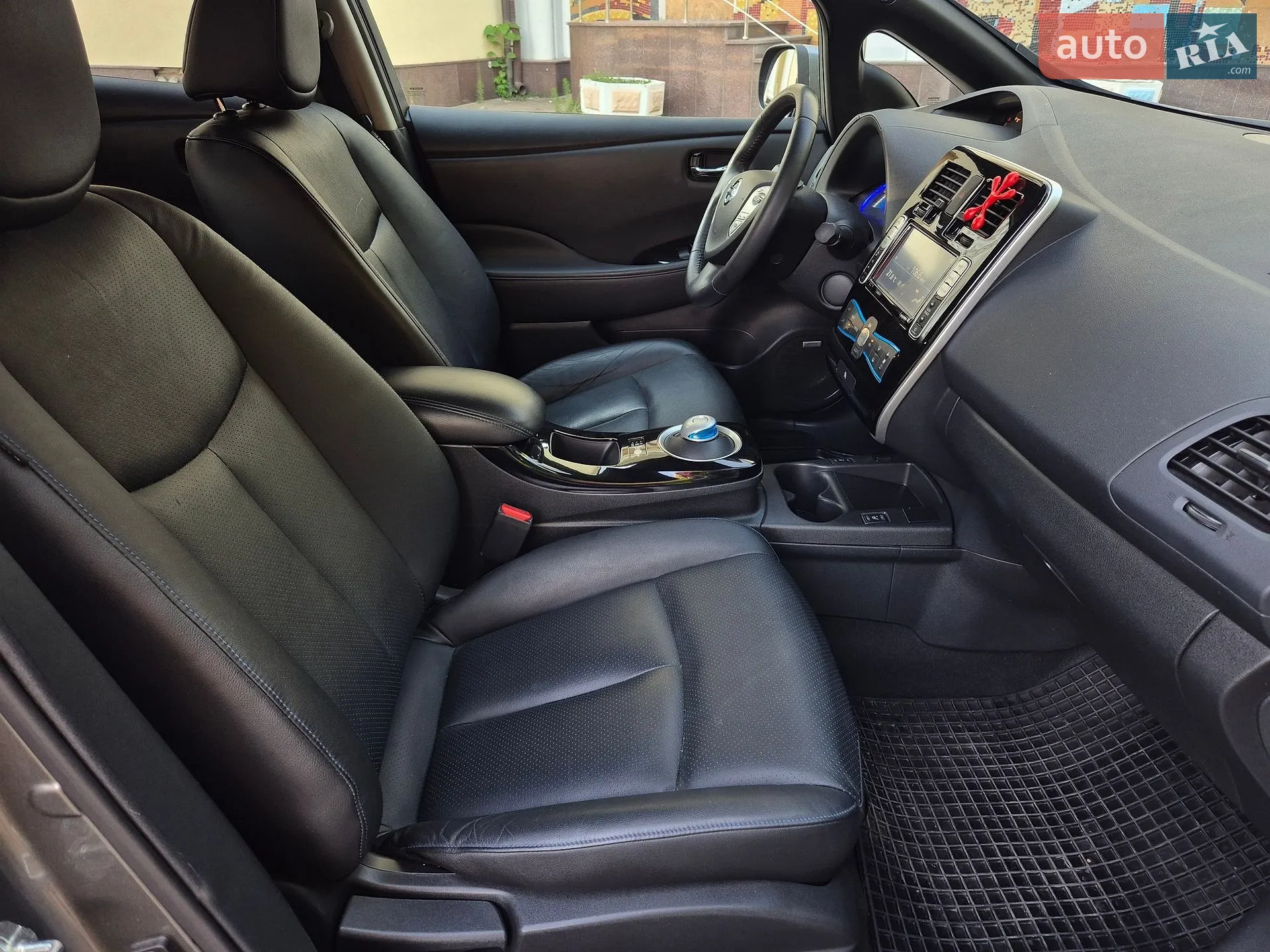 2013 Nissan Leaf - мініатюра 17